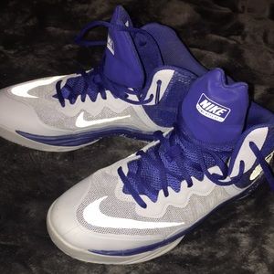 Nike Authentic Sneakers. Size 7Y or women’s 8.5